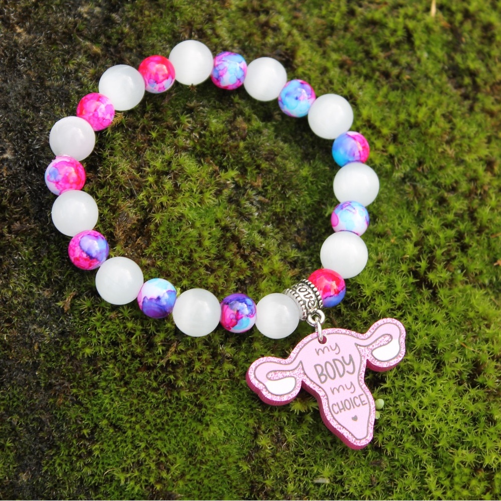 Pro-choice catseye stretch bracelet